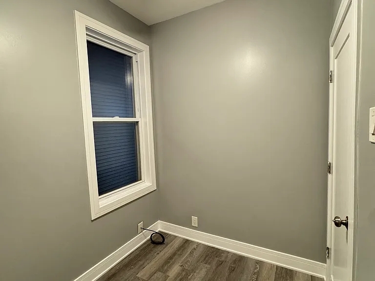 2233 N Southport Avenue #2R, Chicago, IL
