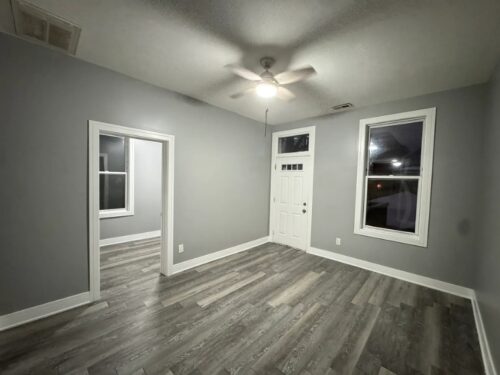 2233 N Southport Avenue #2R, Chicago, IL