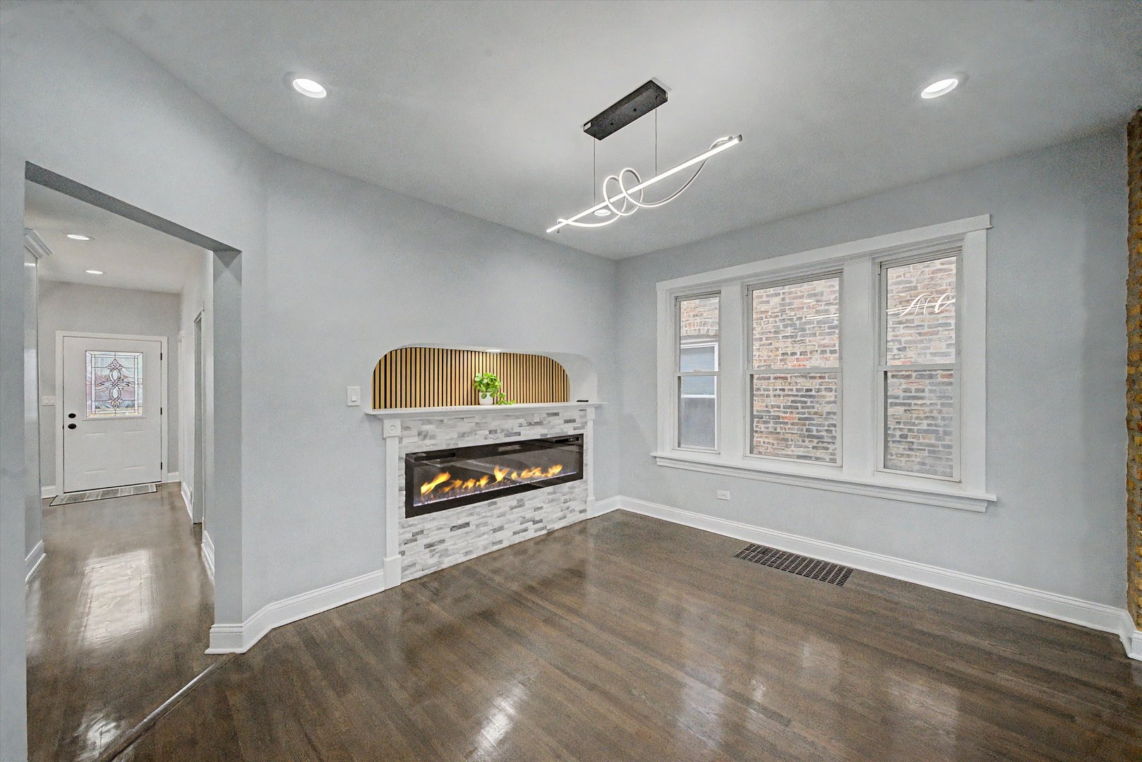 1511 N Linder Avenue, Chicago, IL