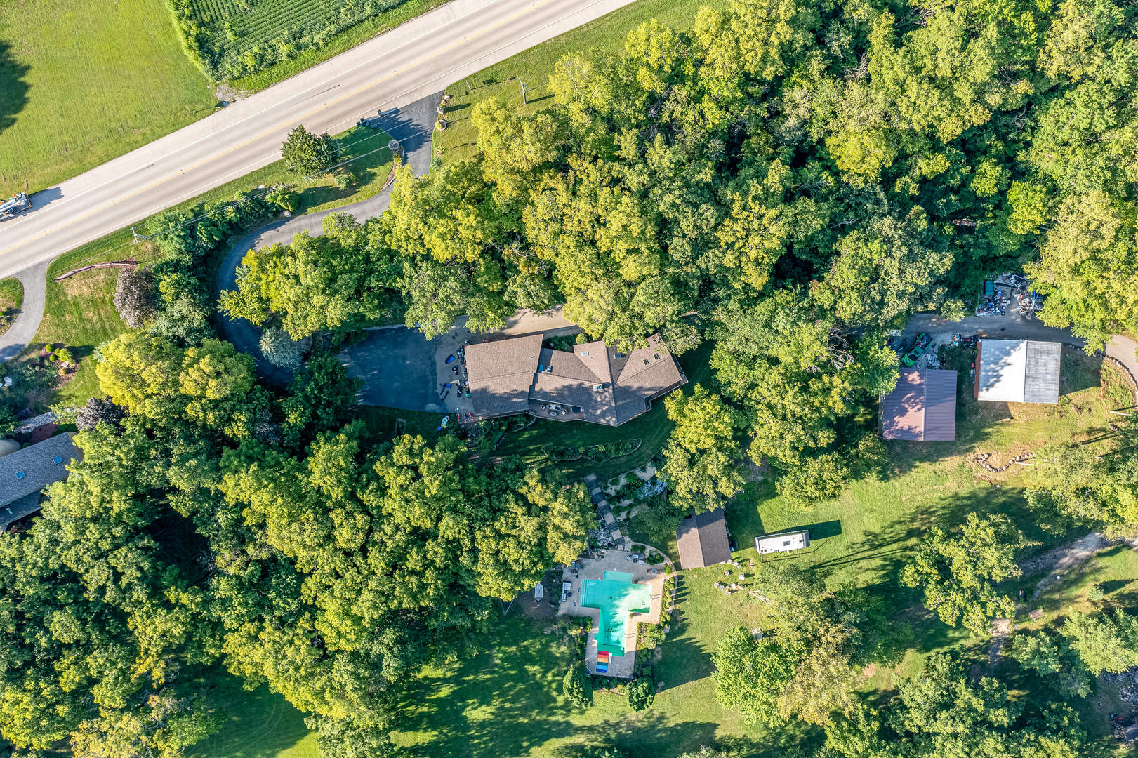 12300 River Road, Plano, IL