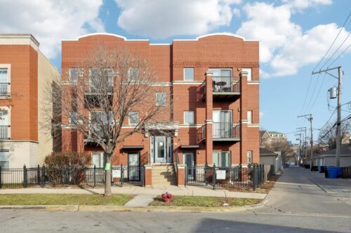 1132 W 13th Street #101, Chicago, IL