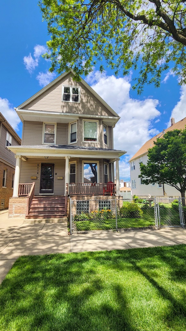 5714 W Dakin Street #2, Chicago, IL