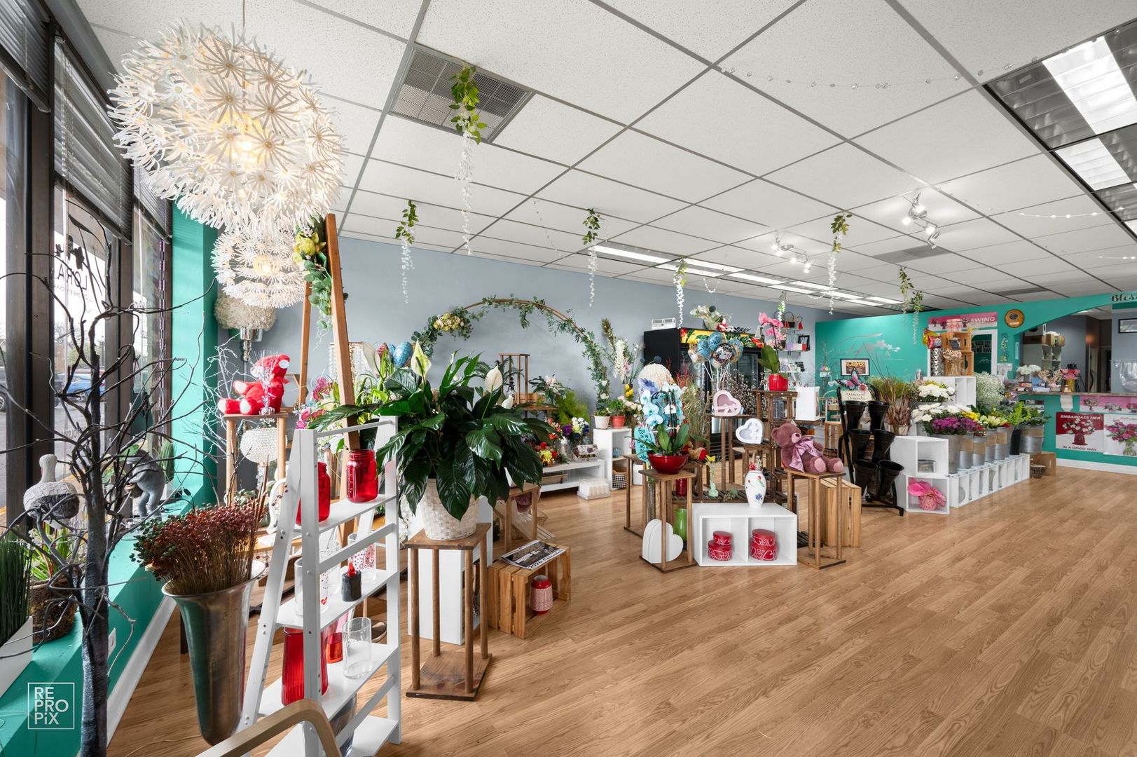 10502 S Roberts Road, Palos Hills, IL