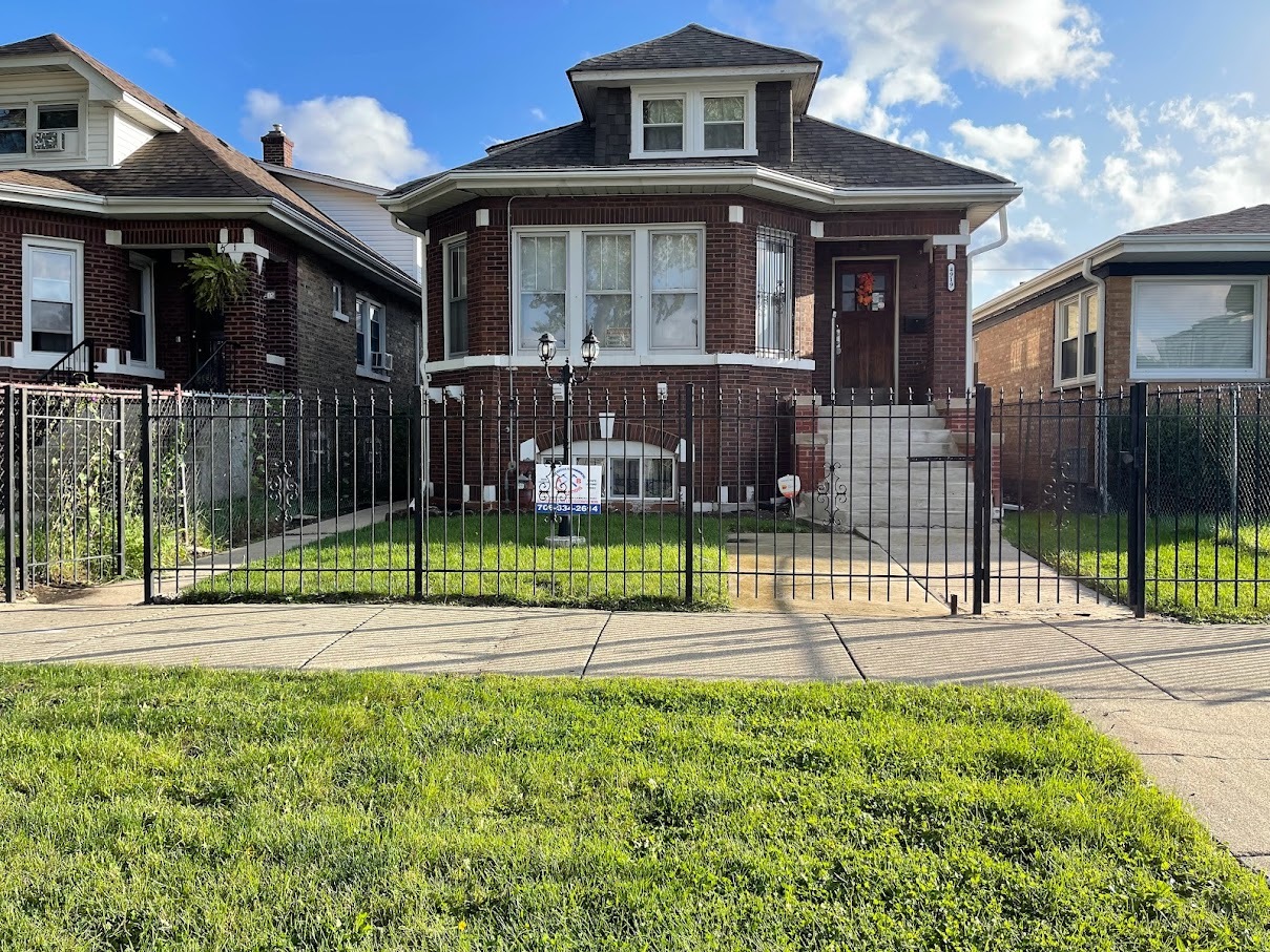 4919 W WABANSIA Avenue #GARDEN, Chicago, IL