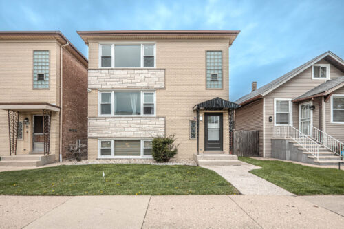 2702 N 74th Avenue, Elmwood Park, IL