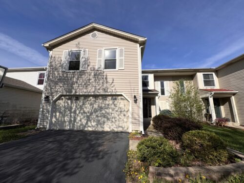 1661 ESTATE Circle #1661, Naperville, IL