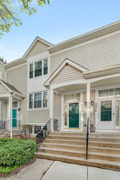 2808 SHELLY Lane, Aurora, IL