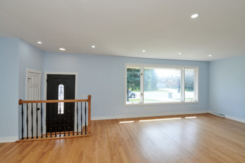 8544 W Roseview Drive, Niles, IL