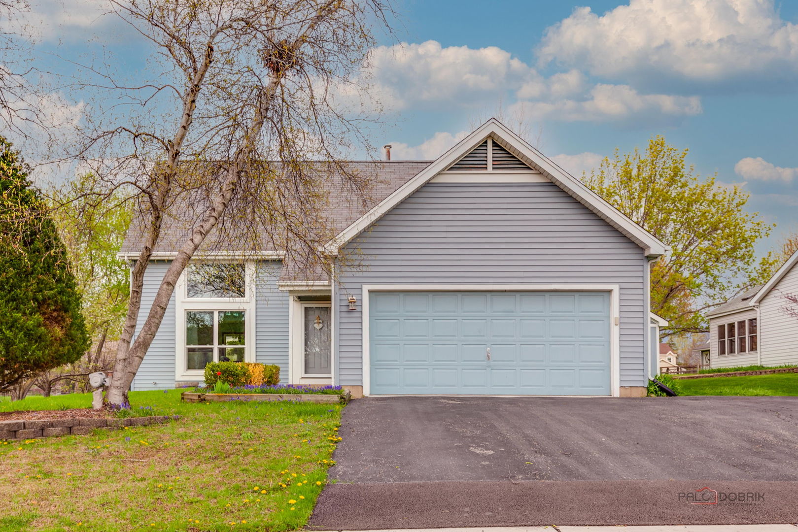17362 W Dartmoor Drive, Grayslake, IL