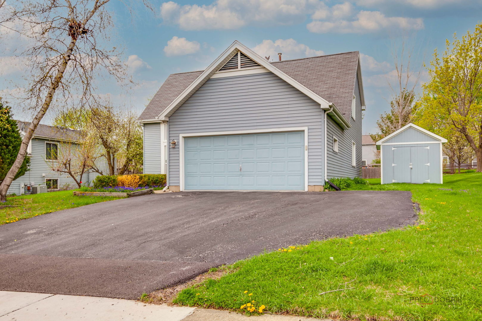 17362 W Dartmoor Drive, Grayslake, IL