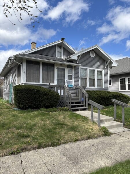 1018 Massena Avenue, Waukegan, IL