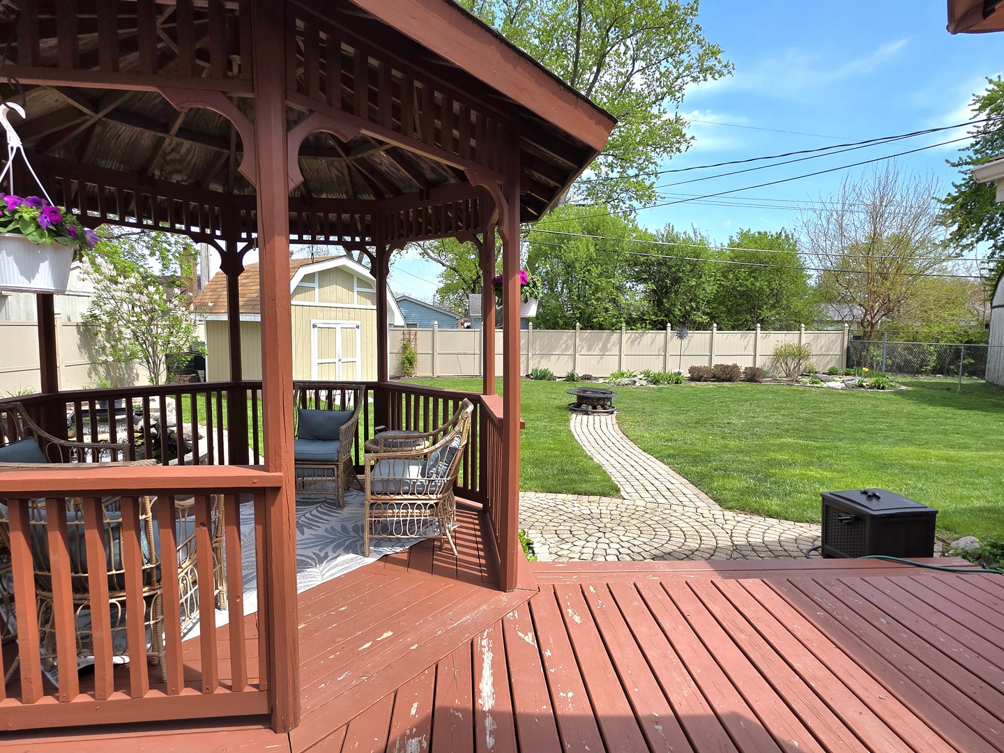 11607 S Nagle Avenue, Worth, IL