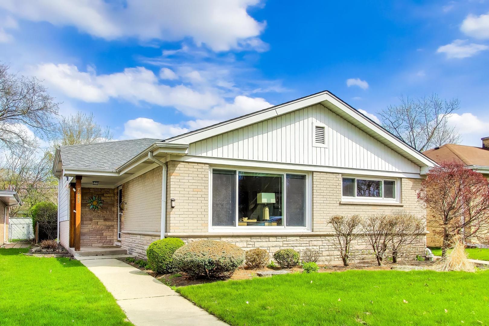 7645 Kilbourn Avenue, Skokie, IL