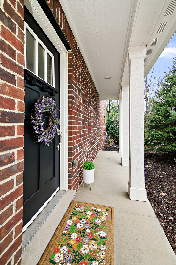 903 Coletta Circle, Naperville, IL