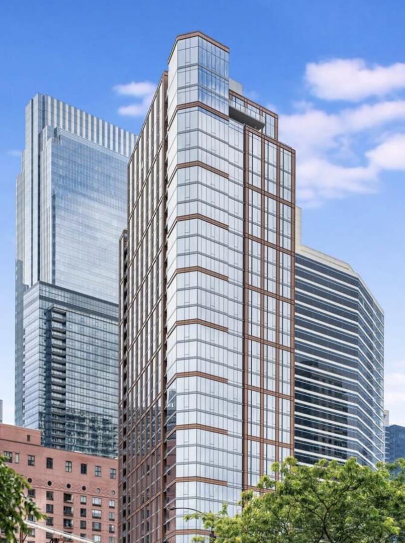 350 N Canal Street #3304, Chicago, IL