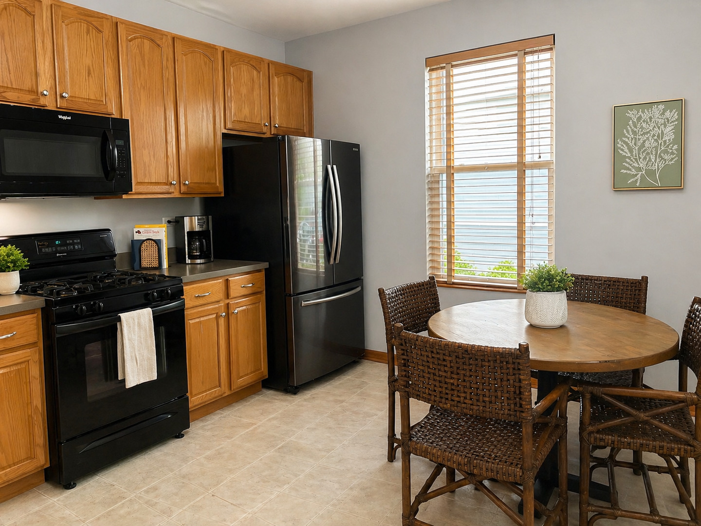 77 Johnson Court, North Aurora, IL