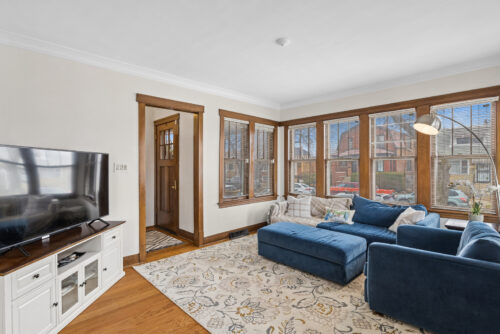 3614 N Lotus Avenue, Chicago, IL