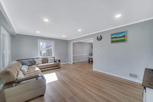 1623 W Bray Court, Arlington Heights, IL