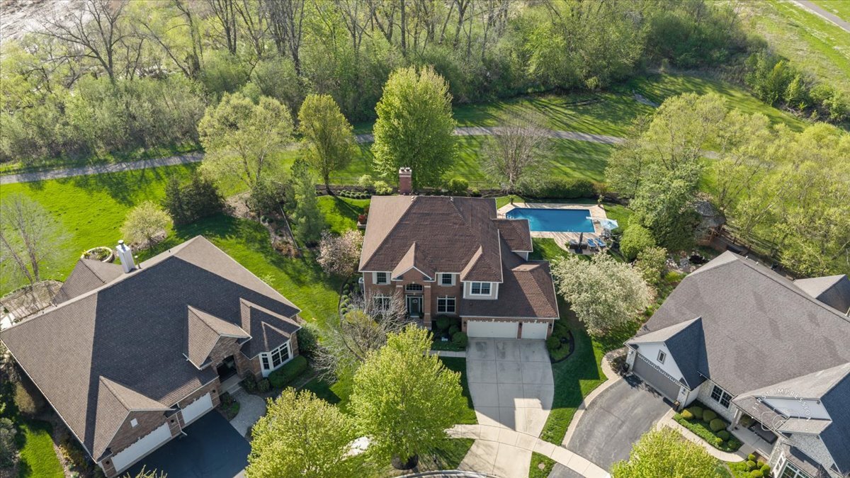858 Hathaway Court, North Aurora, IL