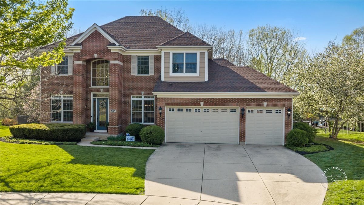 858 Hathaway Court, North Aurora, IL