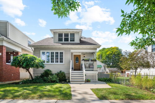 5750 N Merrimac Avenue, Chicago, IL