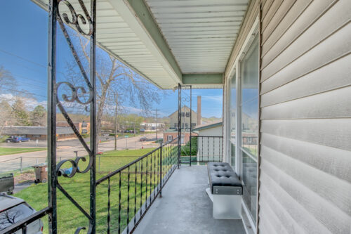 4113 W Crystal Lake Road, McHenry, IL