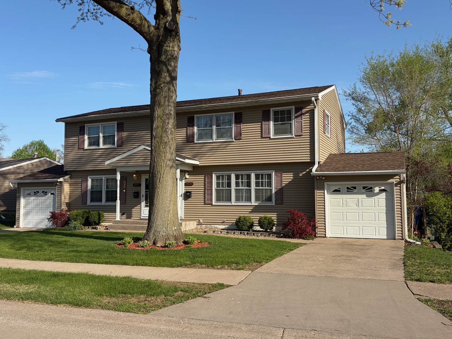 4731 18 AVE CT Avenue, Moline, IL