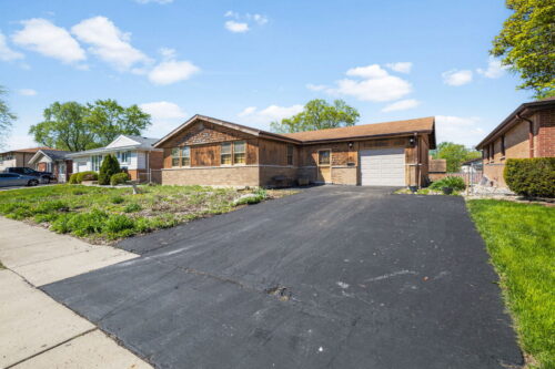 16440 Craig Drive, Oak Forest, IL