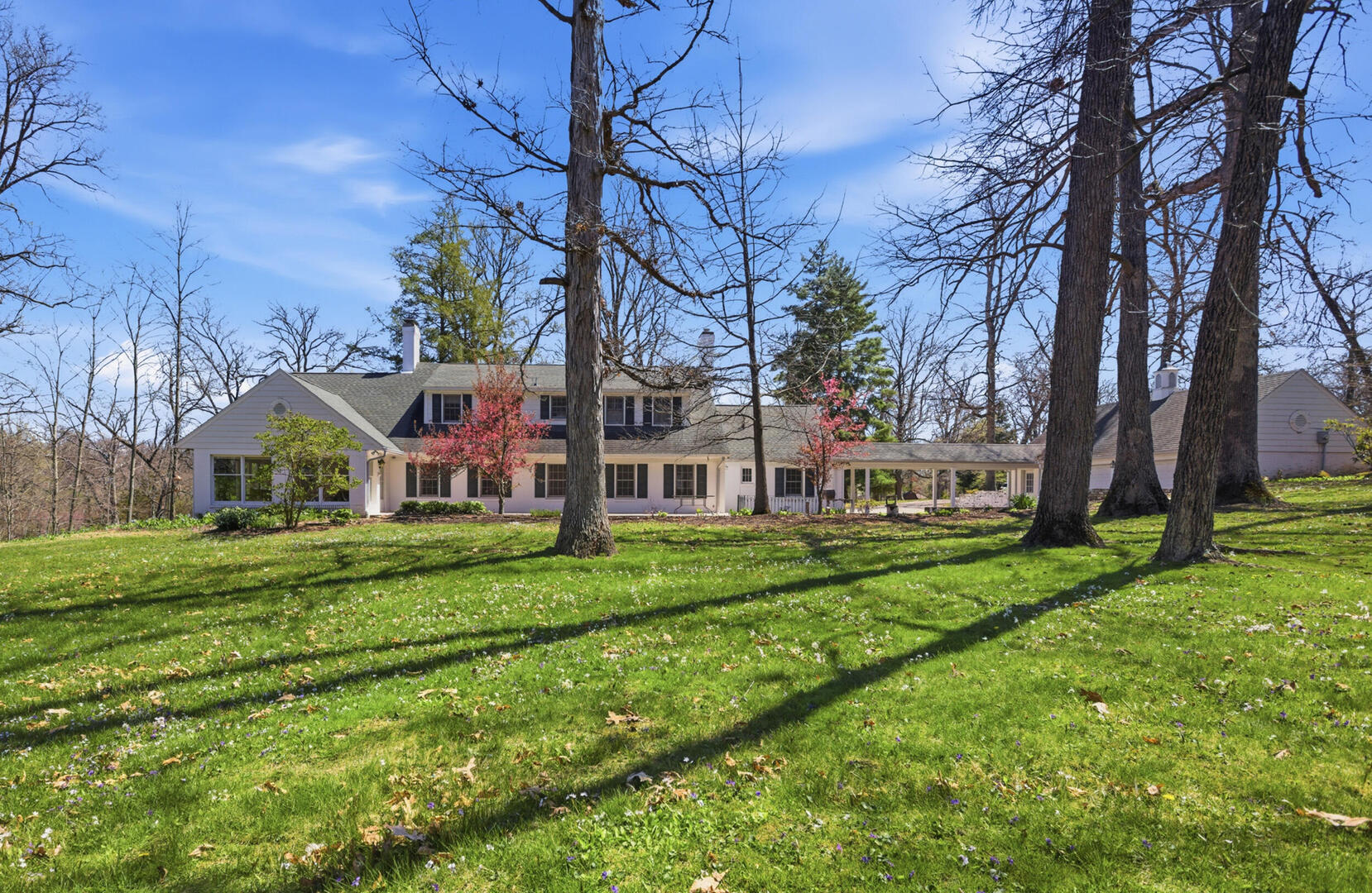 471 Sulphur Lane, Paris, IL