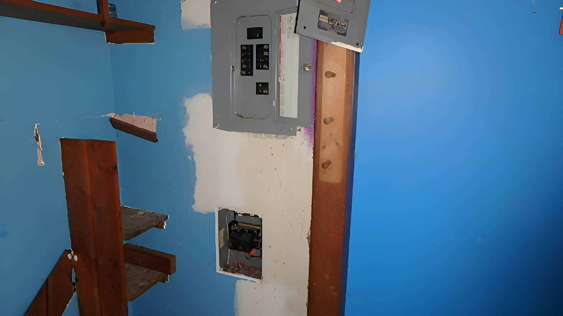 3136 N 17060E Road, Momence, IL