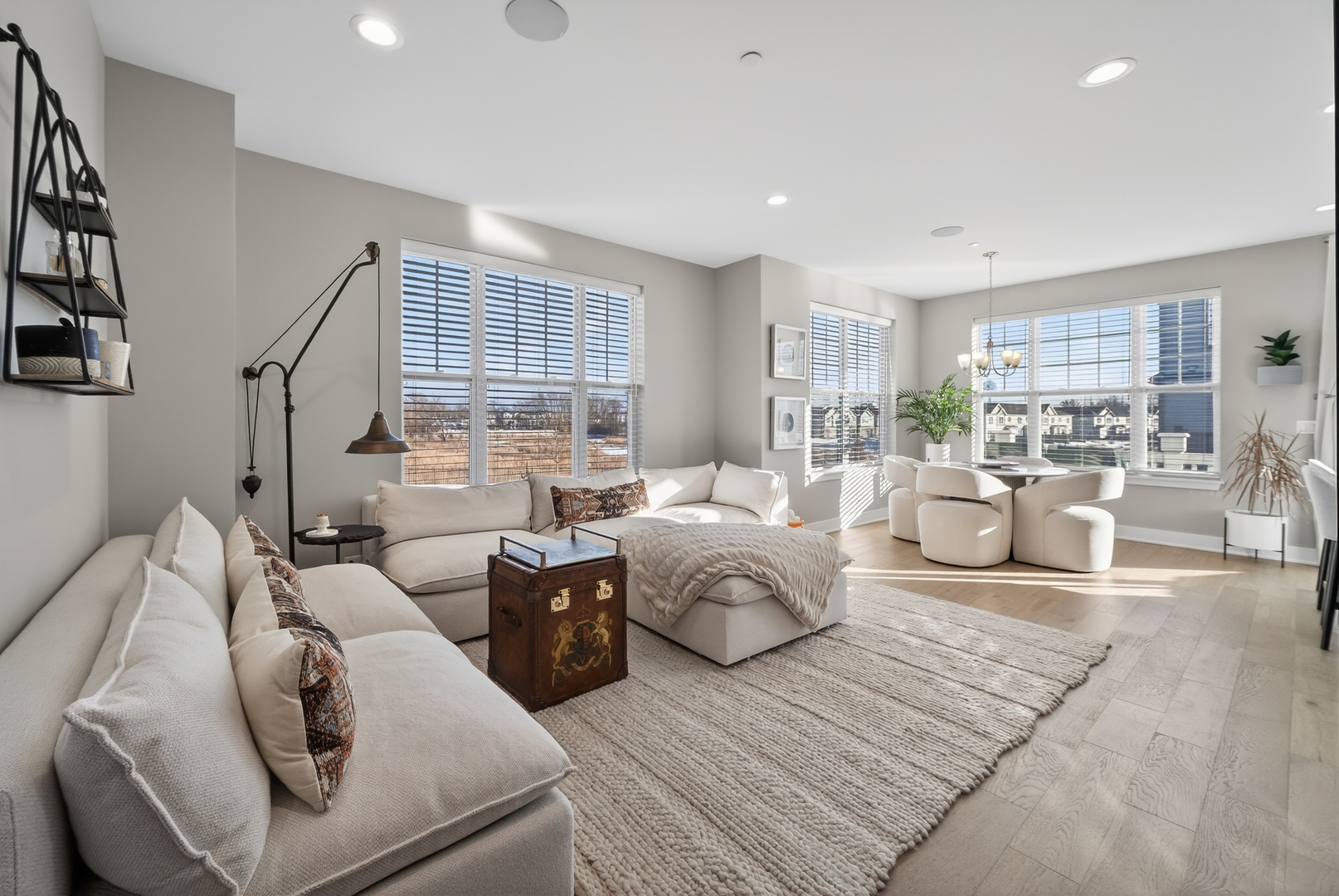 30W130 Wheeler Circle, Warrenville, IL