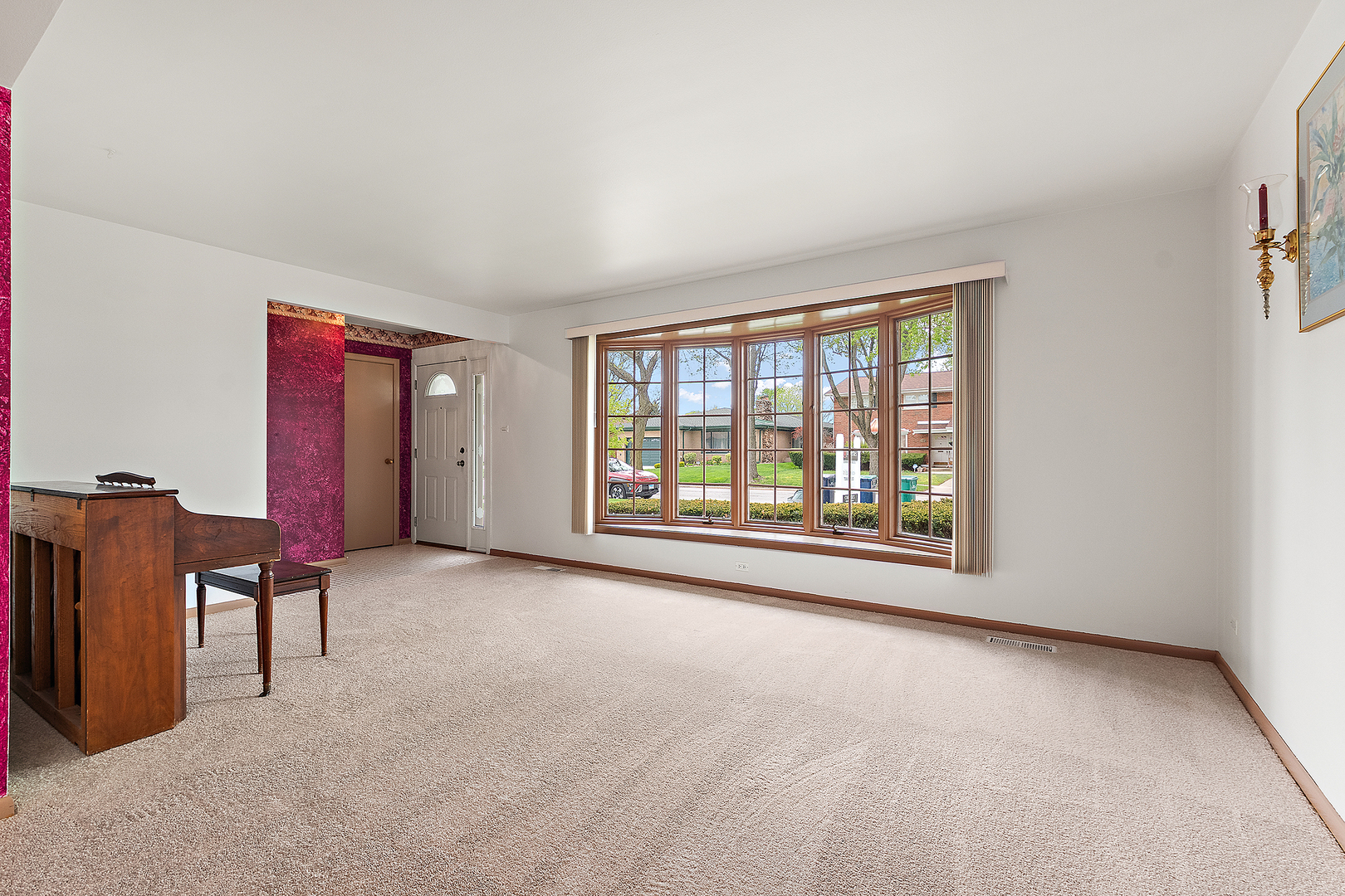 9021 S Francisco Avenue, Evergreen Park, IL