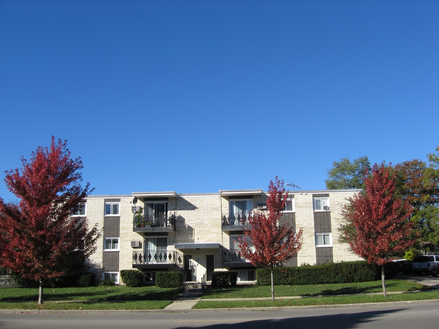 108 N Mcaree Road #BD, Waukegan, IL