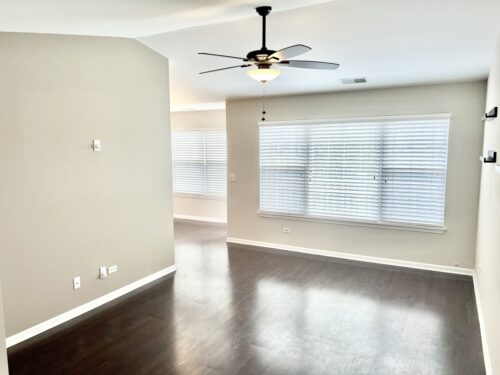 1288 N Red Oak Circle #3, Round Lake Beach, IL