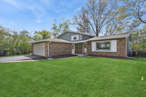 22644 Lakeshore Drive, Richton Park, IL