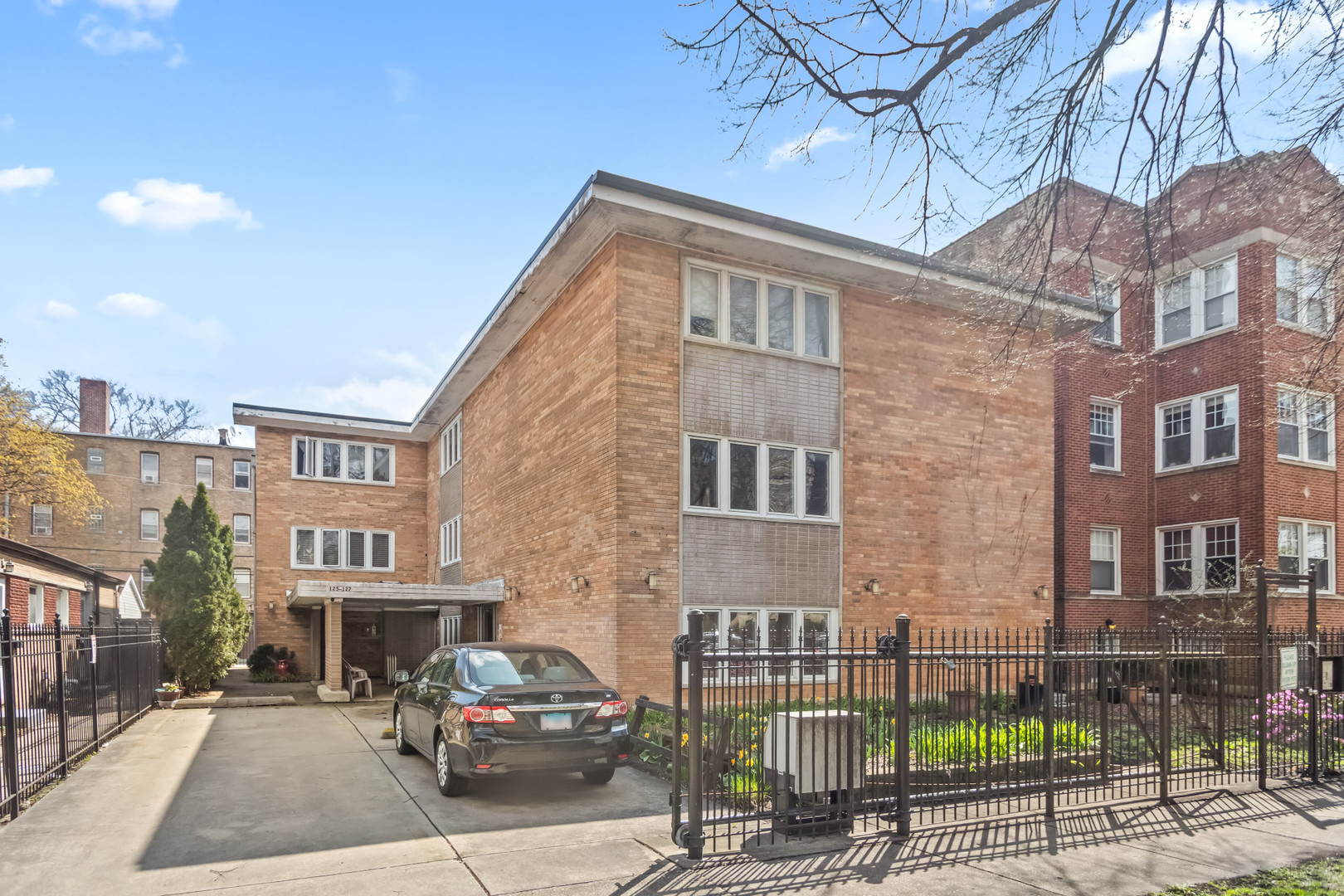 125 Callan Avenue #1W, Evanston, IL