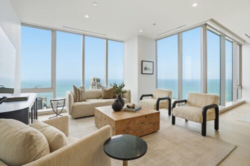 363 E Wacker Drive #6905, Chicago, IL