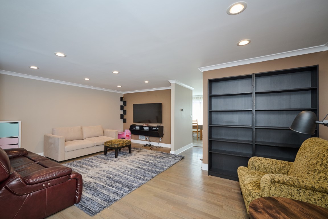 926 N Boxwood Drive #B, Mount Prospect, IL