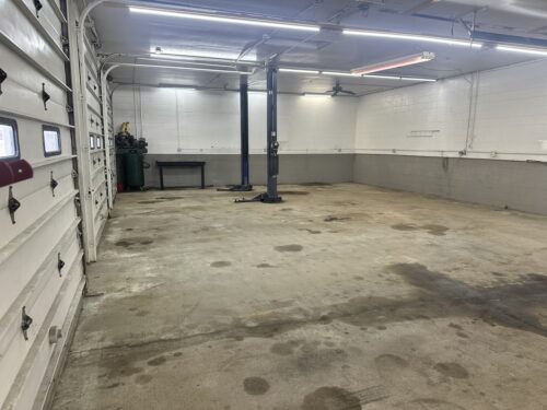 1015 E Broadway Avenue, Bradley, IL