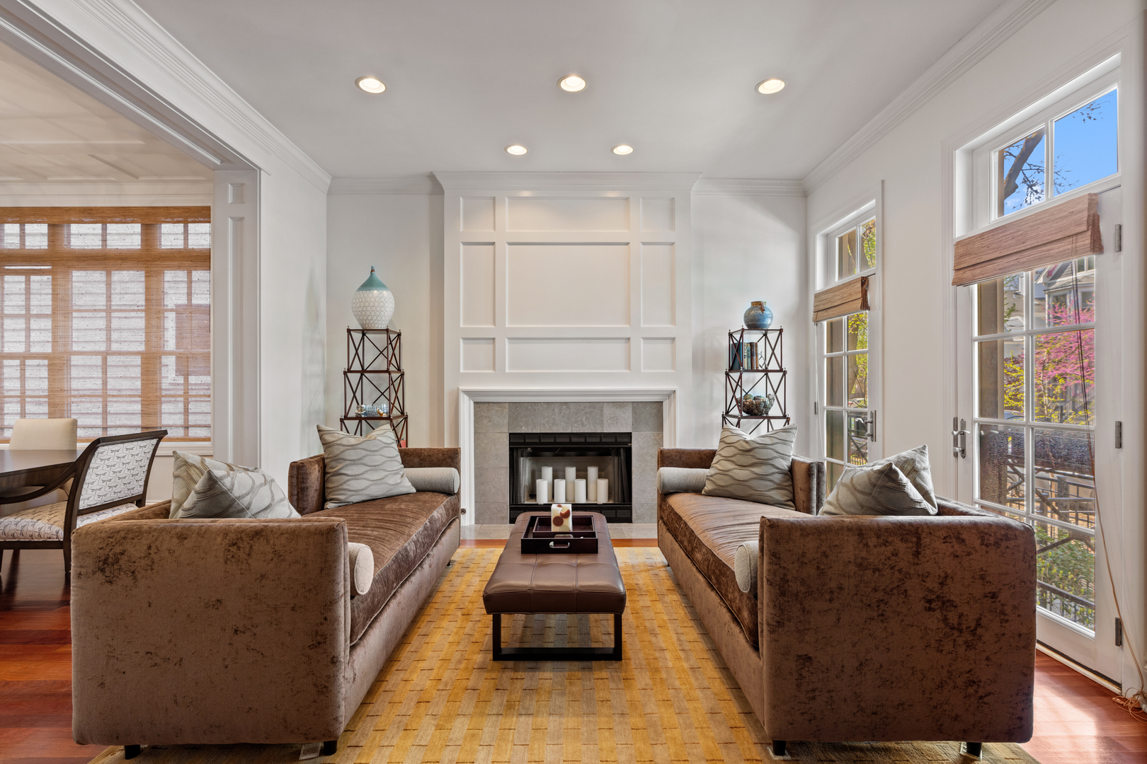 1243 W Nelson Street, Chicago, IL