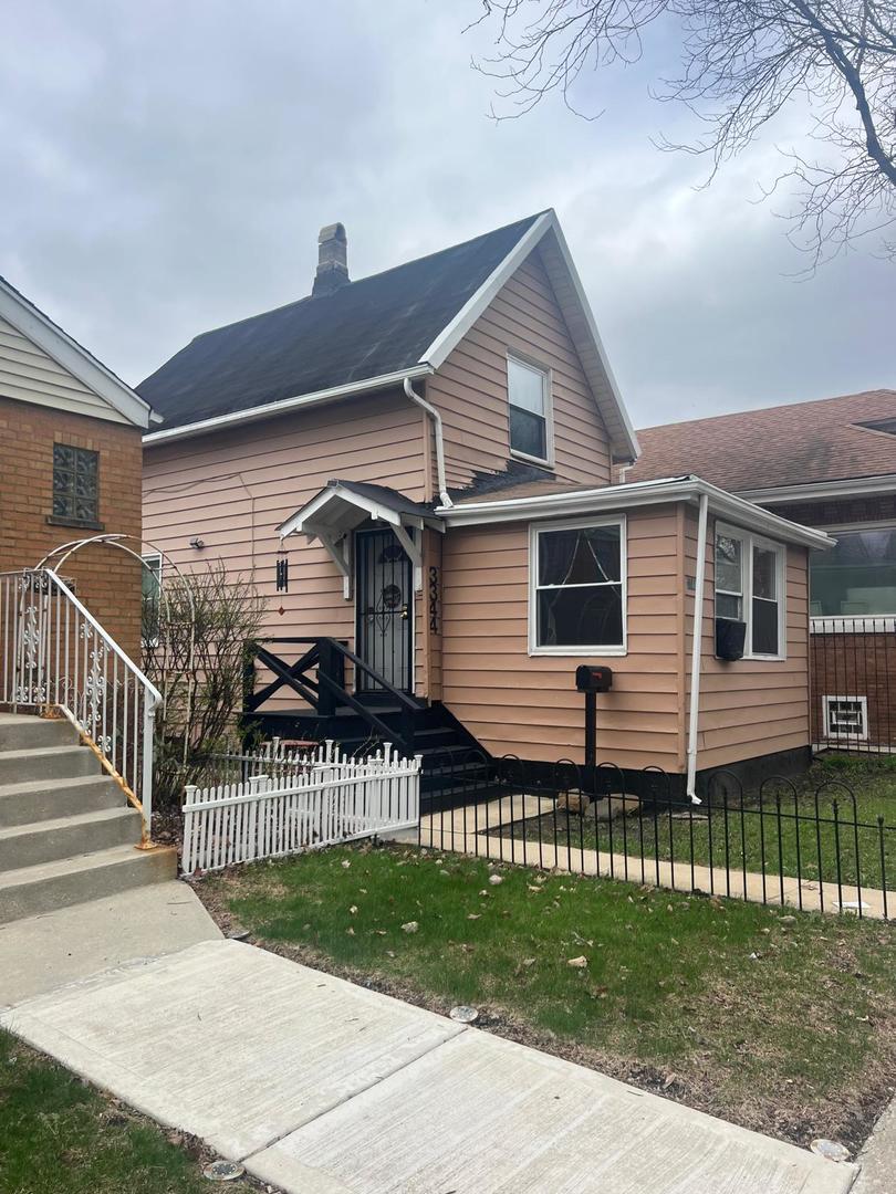 3344 W MARQUETTE Road, Chicago, IL