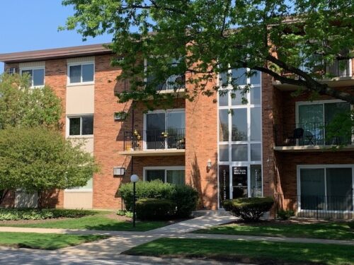 9721 S Keeler Avenue #102, Oak Lawn, IL