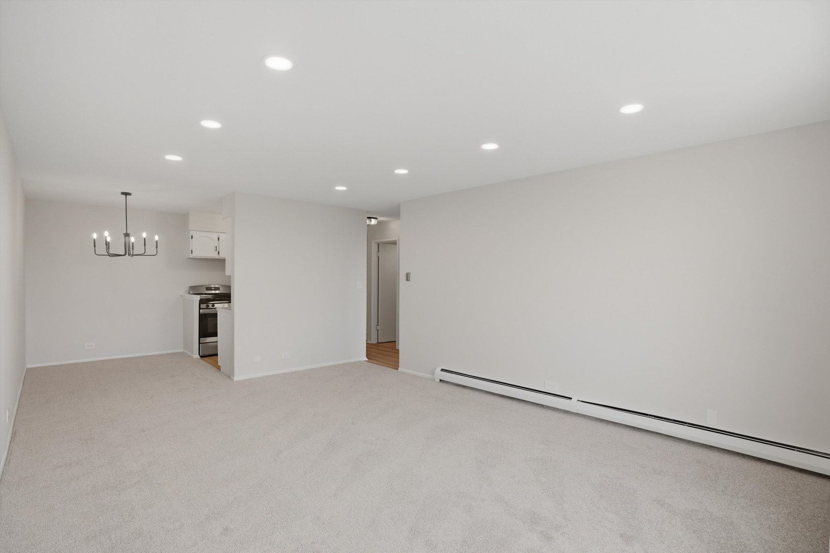 1880 Bonnie Lane #412, Hoffman Estates, IL