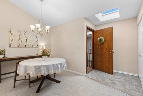 1675 Grosvenor Circle #C, Wheaton, IL