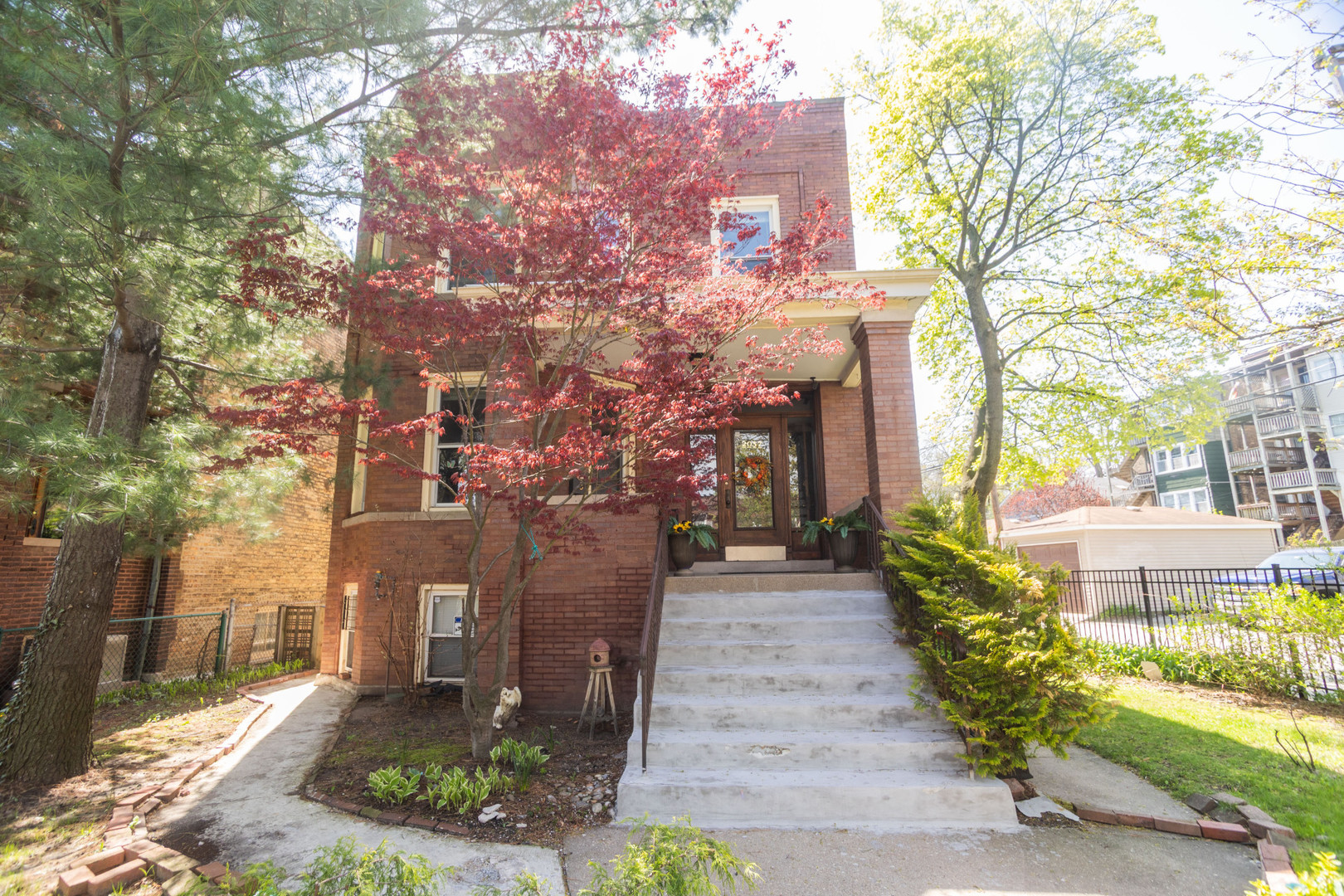 2037 W Estes Avenue #2, Chicago, IL