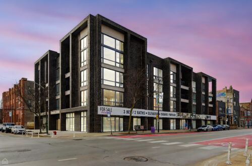 1445 W Chicago Avenue, Chicago, IL