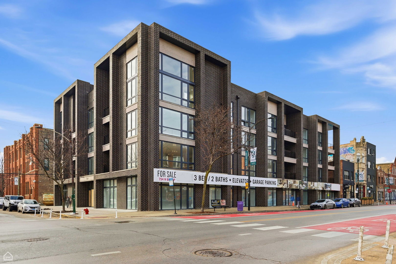 1445 W Chicago Avenue, Chicago, IL