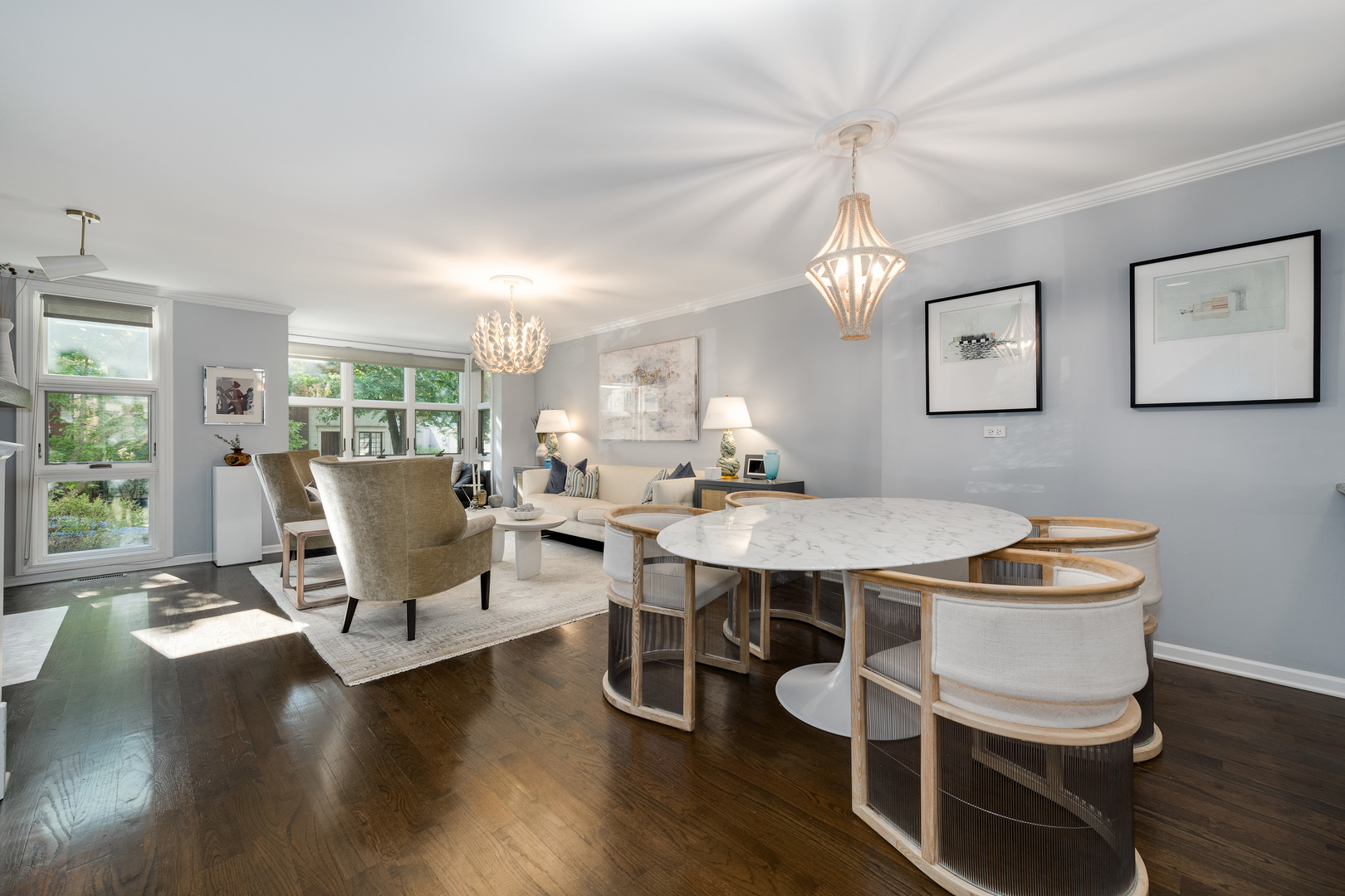 2389 N Wayne Avenue, Chicago, IL