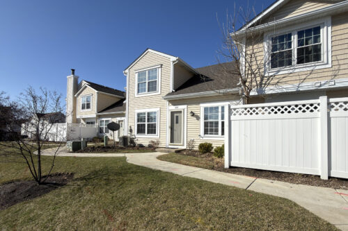 424 Le Parc Circle, Buffalo Grove, IL