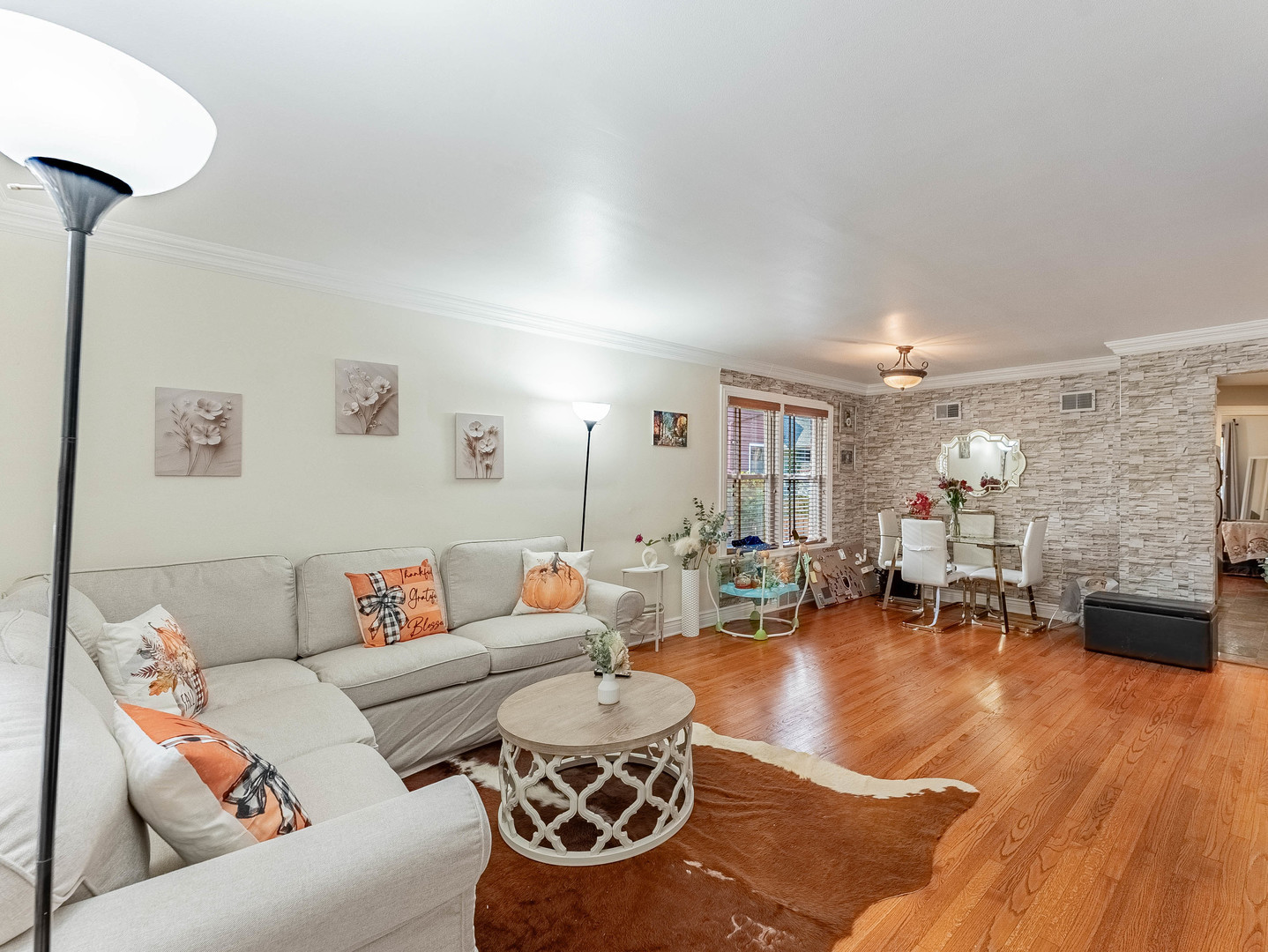 1038 Superior Street #1W, Oak Park, IL